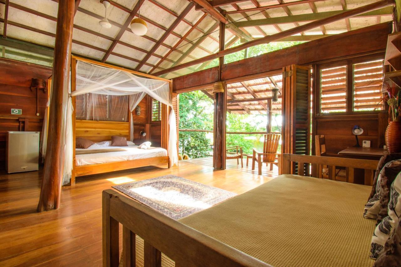 Funky Monkey Lodge Playa Santa Teresa  Exterior photo
