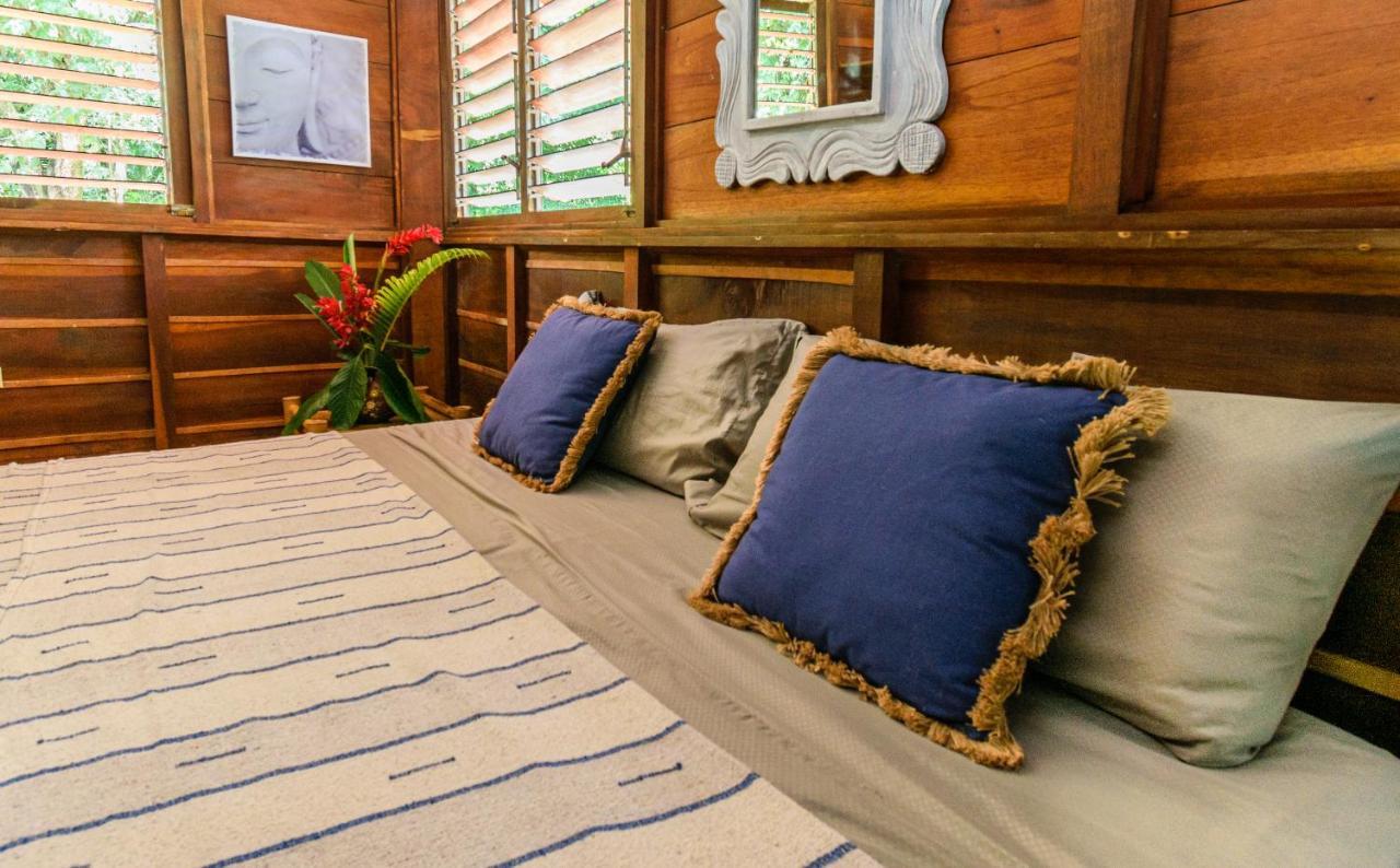 Funky Monkey Lodge Playa Santa Teresa  Exterior photo